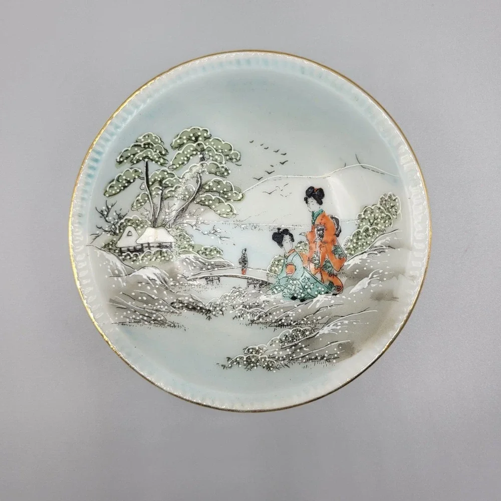 Vtg Japan Small Bowls Geisha Women Handpainted Birds Bridge Beautiful Lot of 4